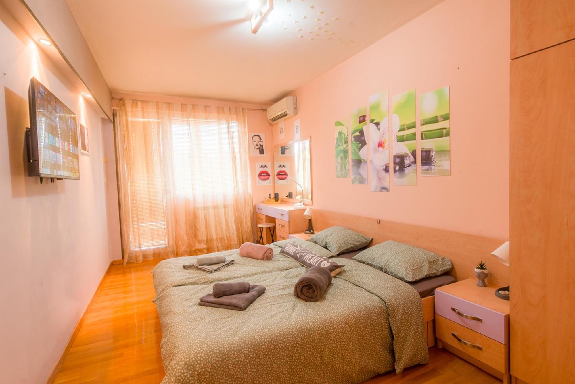 Top Center Spacious Apartment With Ac And Free Underground Parking Sofia Eksteriør billede